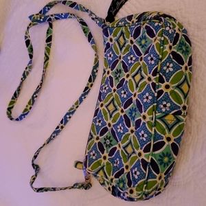 Small crossbody bag, great condition, smoke free home, animal free.